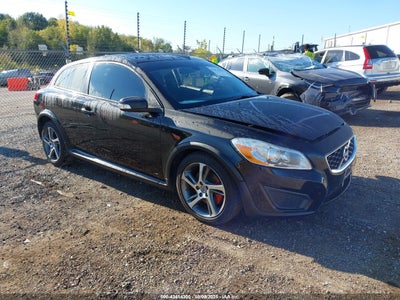 VOLVO C30 2013