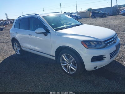 VOLKSWAGEN TOUAREG 2012