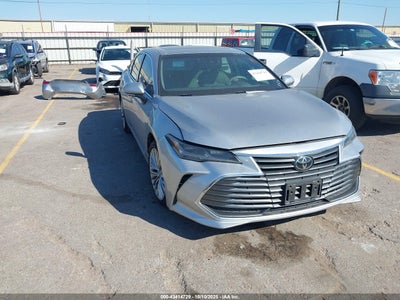 TOYOTA AVALON 2019