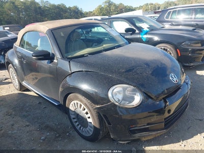 VOLKSWAGEN BEETLE 2014