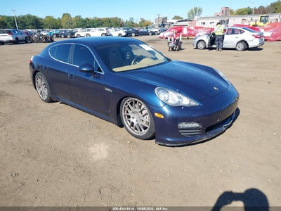 PORSCHE PANAMERA 2012