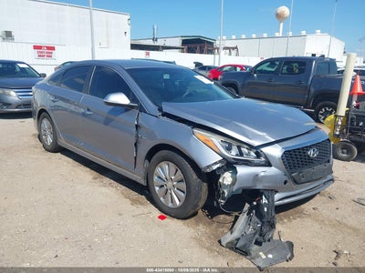 HYUNDAI SONATA HYBRID 2016