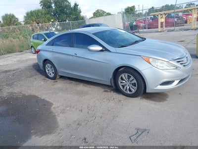 HYUNDAI SONATA 2011