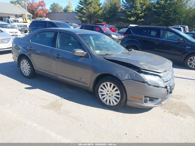 FORD FUSION HYBRID 2012