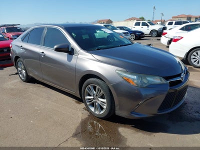 TOYOTA CAMRY 2016