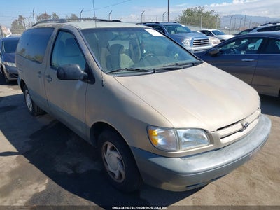 TOYOTA SIENNA 2000