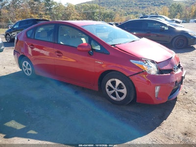 TOYOTA PRIUS 2014