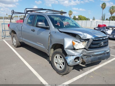 TOYOTA TUNDRA 2011