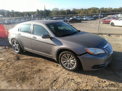 CHRYSLER 200 2012