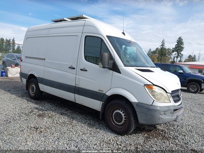 MERCEDES-BENZ SPRINTER VAN 2500 2010
