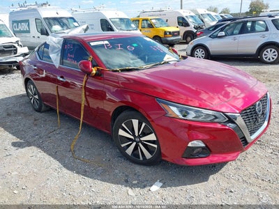 NISSAN ALTIMA 2020