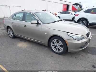 BMW 528I 2010