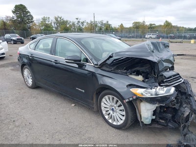 FORD FUSION HYBRID 2015