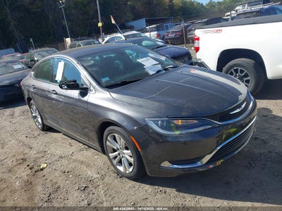 CHRYSLER 200 2015