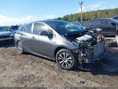 TOYOTA PRIUS PRIME 2021