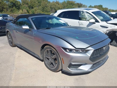 FORD MUSTANG 2024
