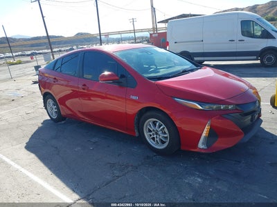 TOYOTA PRIUS PRIME 2021