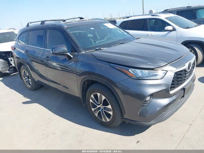 TOYOTA HIGHLANDER 2020