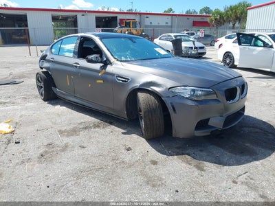 BMW M5 2014
