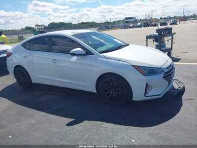 HYUNDAI ELANTRA 2019