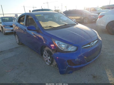 HYUNDAI ACCENT 2012