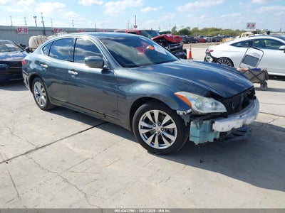 INFINITI M37 2012