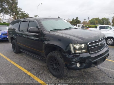 CHEVROLET SUBURBAN 1500 2010