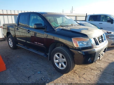 NISSAN TITAN 2010