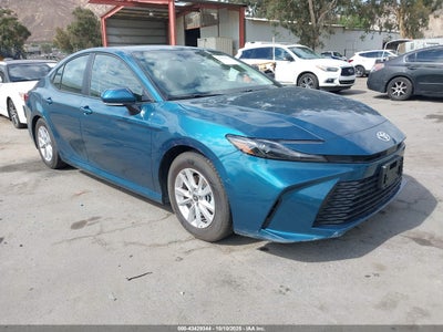 TOYOTA CAMRY 2025