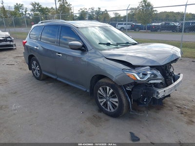 NISSAN PATHFINDER 2017