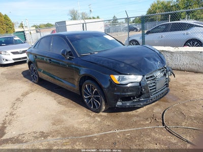 AUDI A3 2015