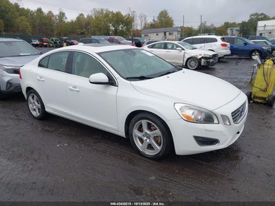 VOLVO S60 2012