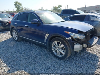 INFINITI QX70 2014