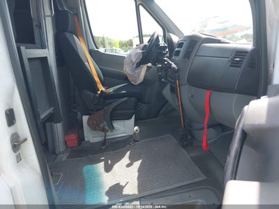 MERCEDES-BENZ SPRINTER 2500 2015