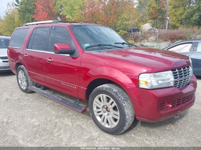 LINCOLN NAVIGATOR 2014