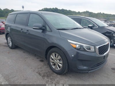 KIA SEDONA 2016