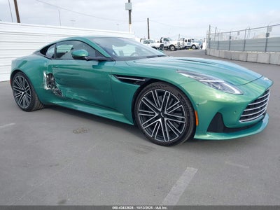 ASTON MARTIN DB12 2024