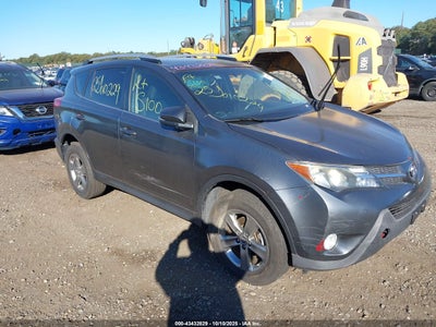 TOYOTA RAV4 2015