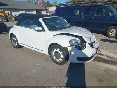 VOLKSWAGEN BEETLE 2015