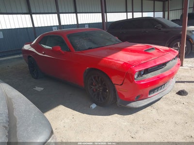 DODGE CHALLENGER 2015