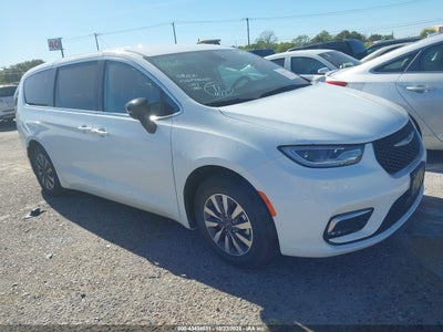 CHRYSLER PACIFICA HYBRID 2024