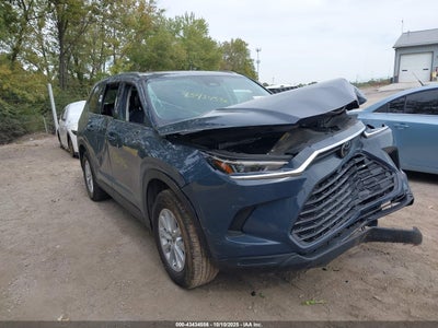TOYOTA GRAND HIGHLANDER 2024