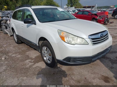 SUBARU OUTBACK 2011
