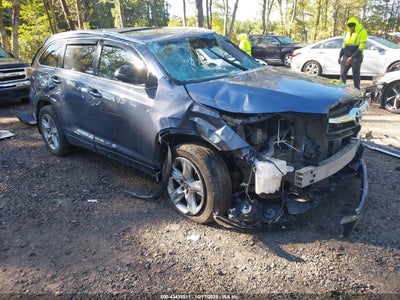 TOYOTA HIGHLANDER 2016