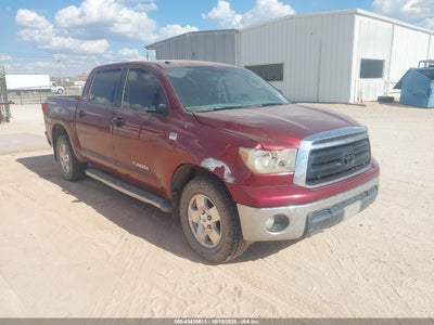 TOYOTA TUNDRA 2010