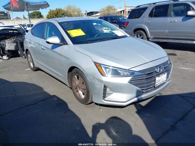 HYUNDAI ELANTRA 2019
