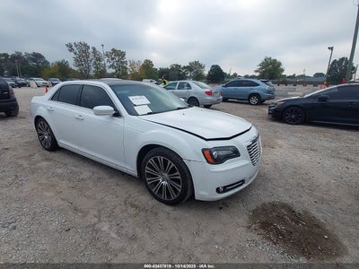 CHRYSLER 300 2013