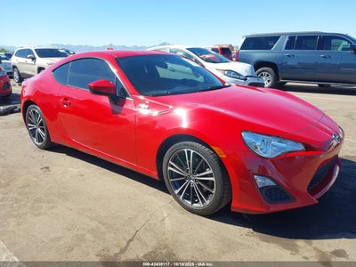 SCION FR-S 2015