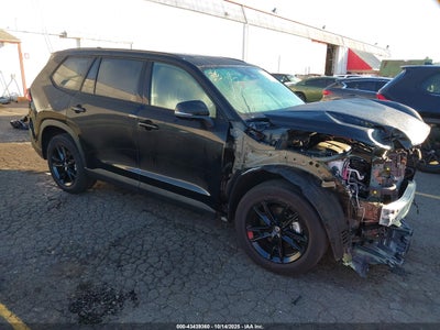 TOYOTA GRAND HIGHLANDER 2025