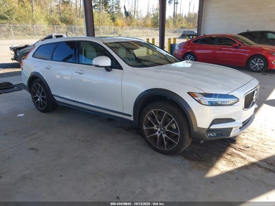 VOLVO V90 CROSS COUNTRY 2020